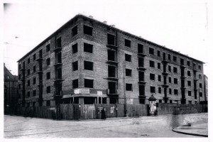 W budowie (1936)     
